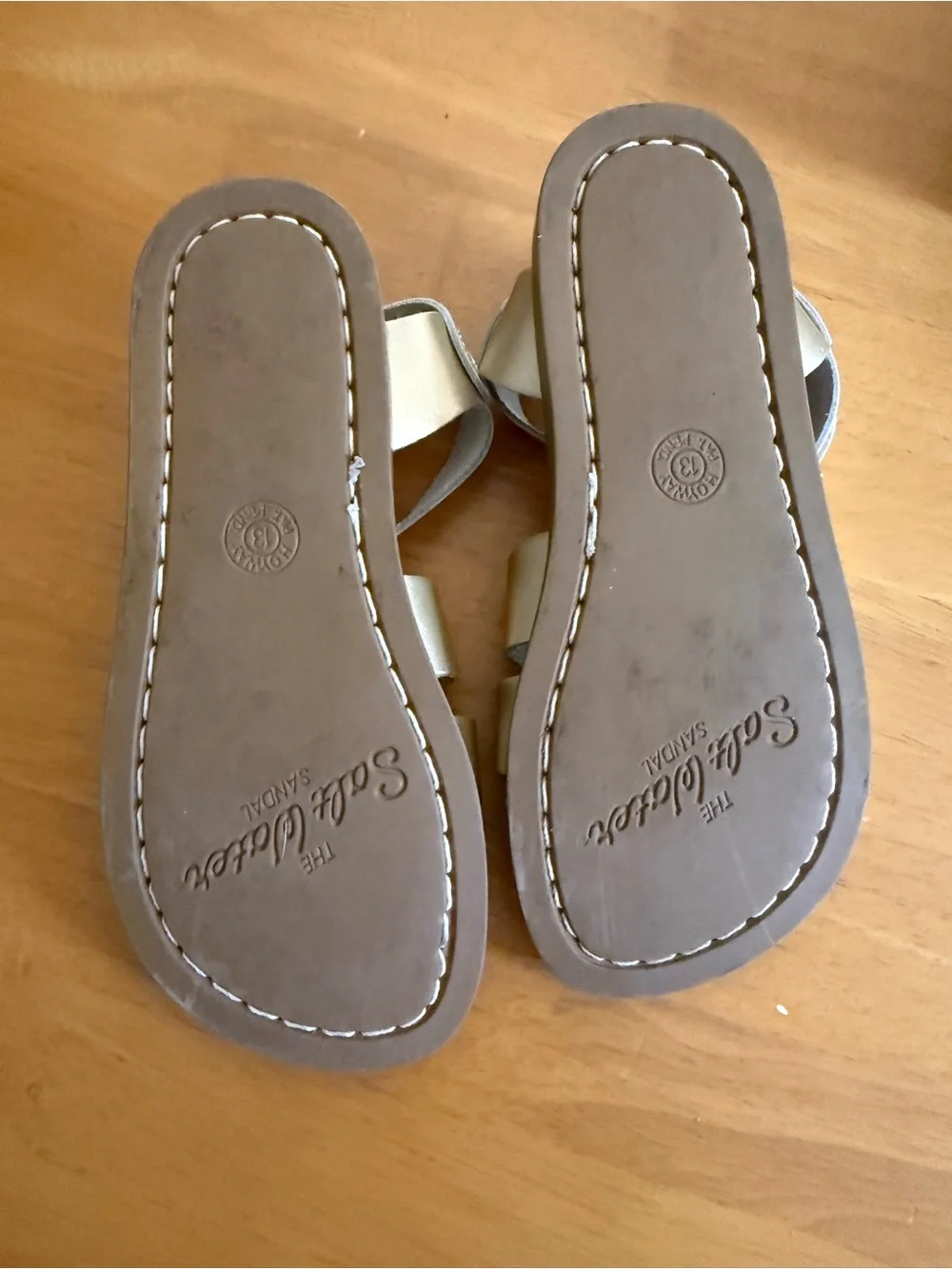 Girls Metallic Gold Knot-Saltwater Sandals